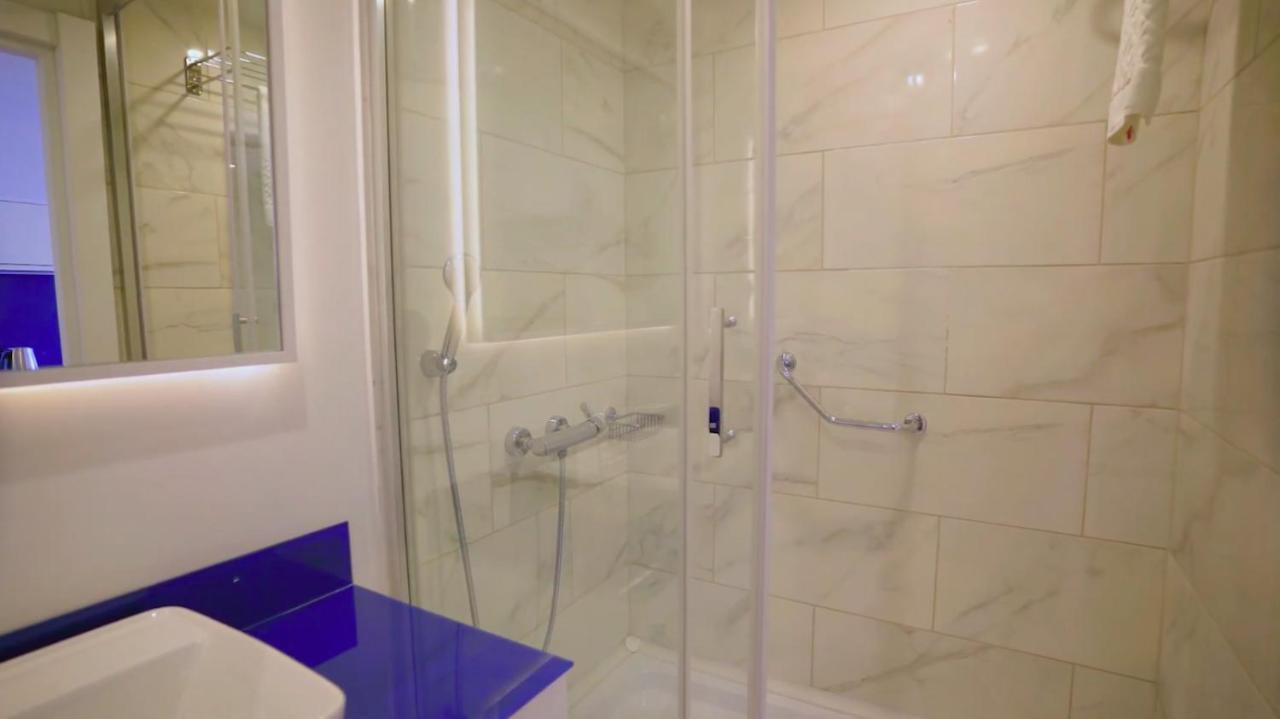 Aparthotel For Batumi Orbi City Εξωτερικό φωτογραφία